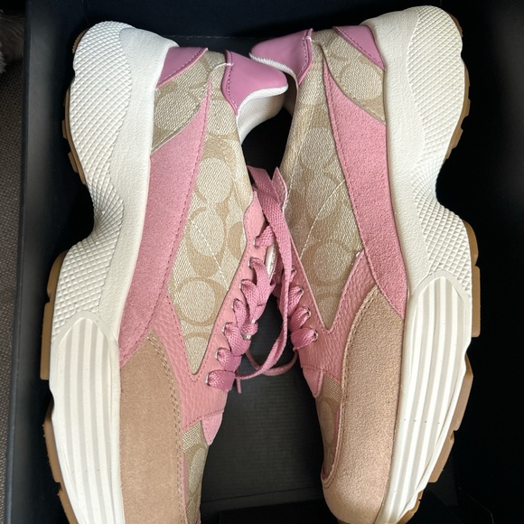 Brand new and never worn - Picture 1 of 1